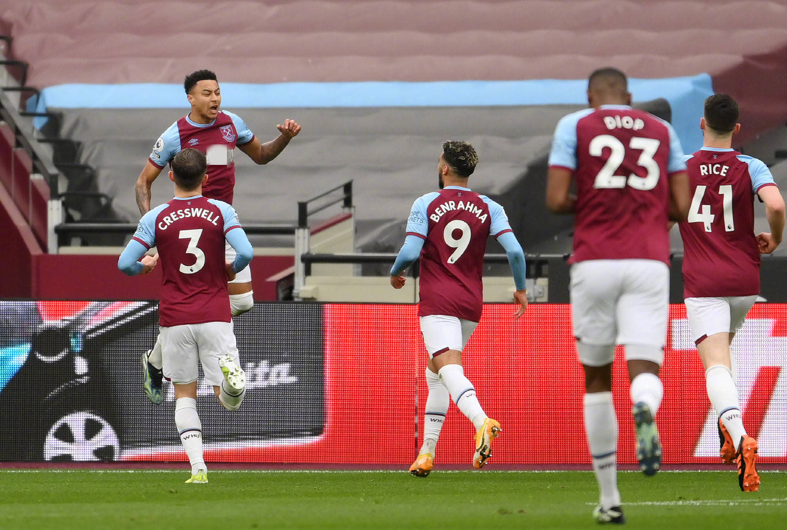 的努力和勇 的努力和勇